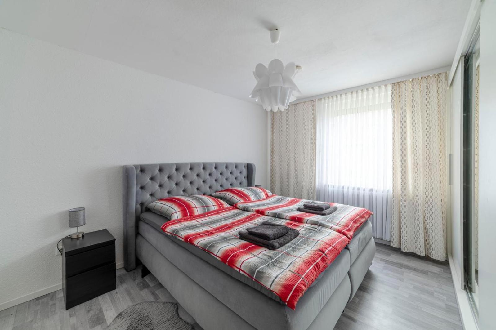 Cozy Villa With Garden, Balcony And Parking Area In Duesseldorf Kültér fotó
