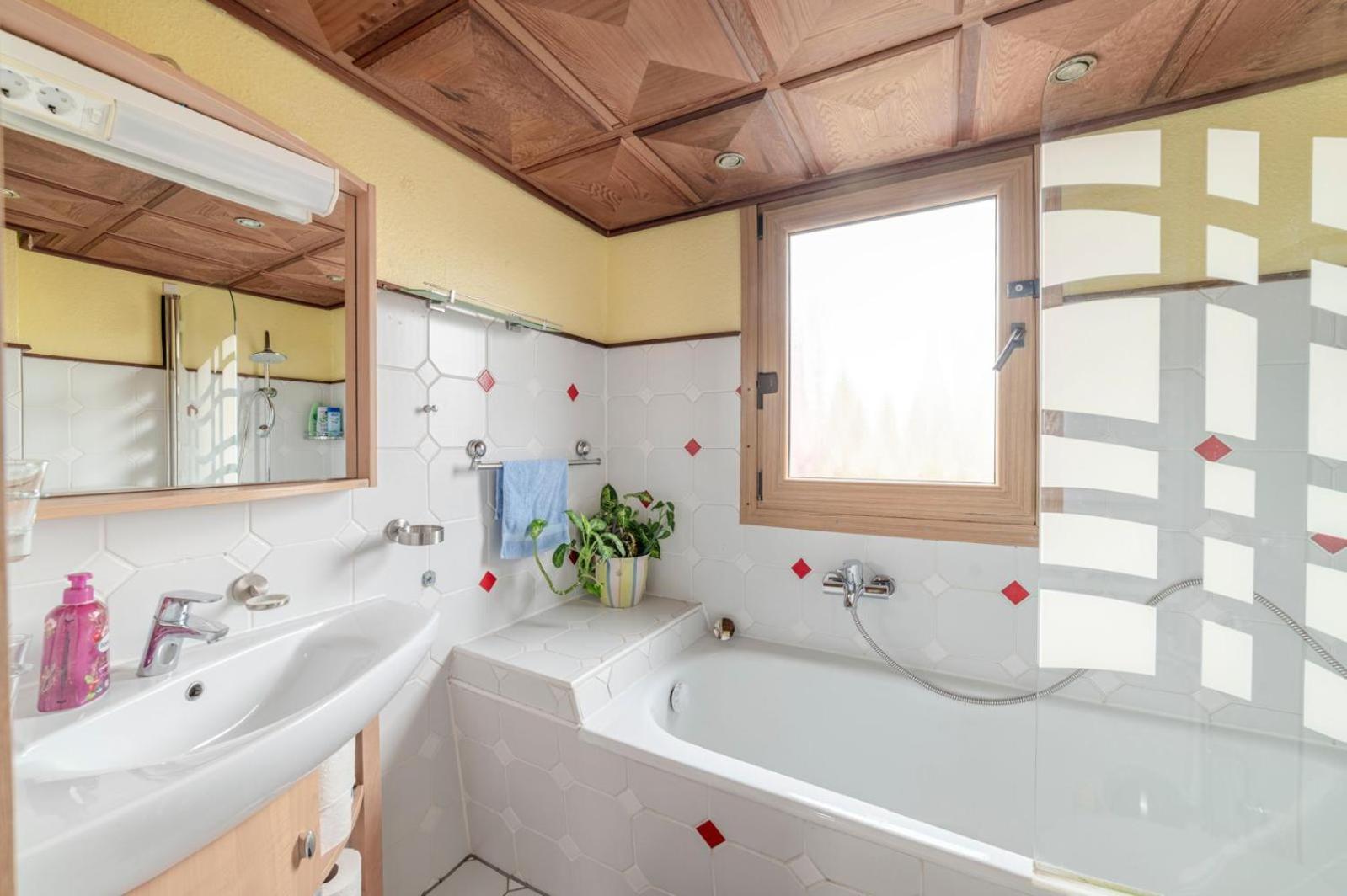 Cozy Villa With Garden, Balcony And Parking Area In Duesseldorf Kültér fotó
